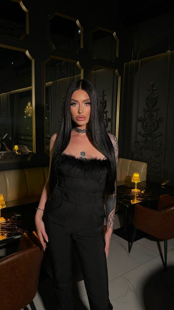 Эскорт-модель Юлия в Москве