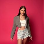 Эскорт-модель Амина