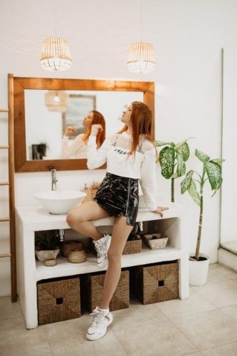 Эскортница Рокси