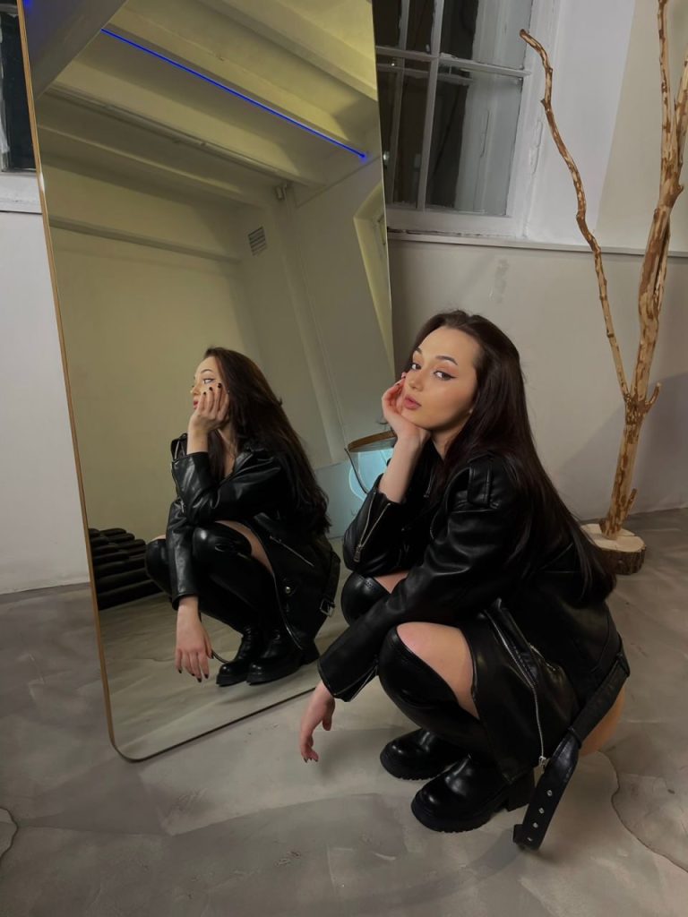 Модель Аполинария